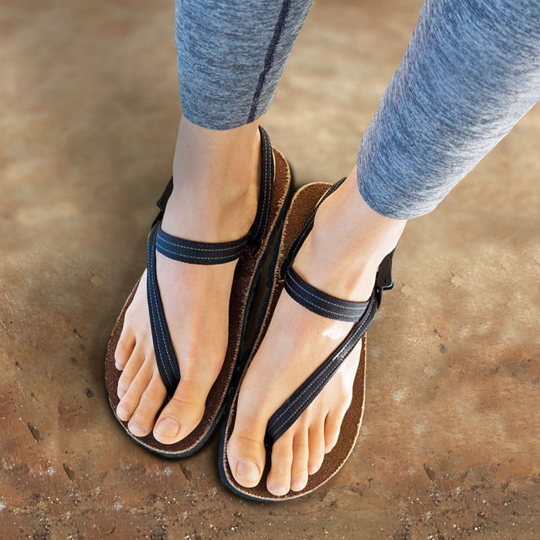 Earth Runners Grounding Sandals (Black Lifestyle)